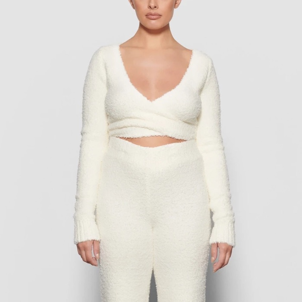 SKIMS COZY KNIT WRAP TOP